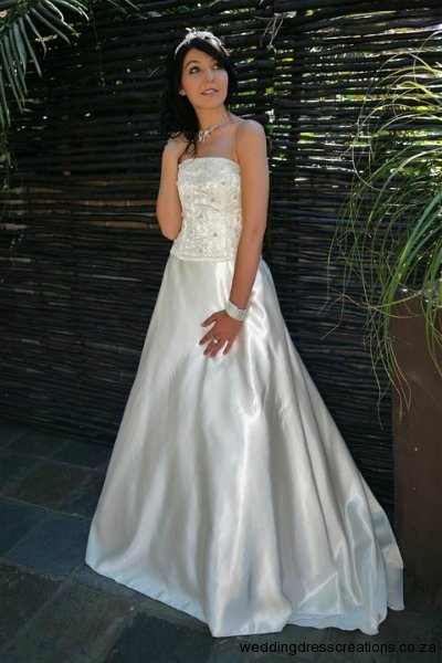  Wedding  dresses  for hire  082 928 8913